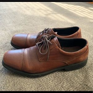 Bostonian Men’s Dress Oxford shoes.